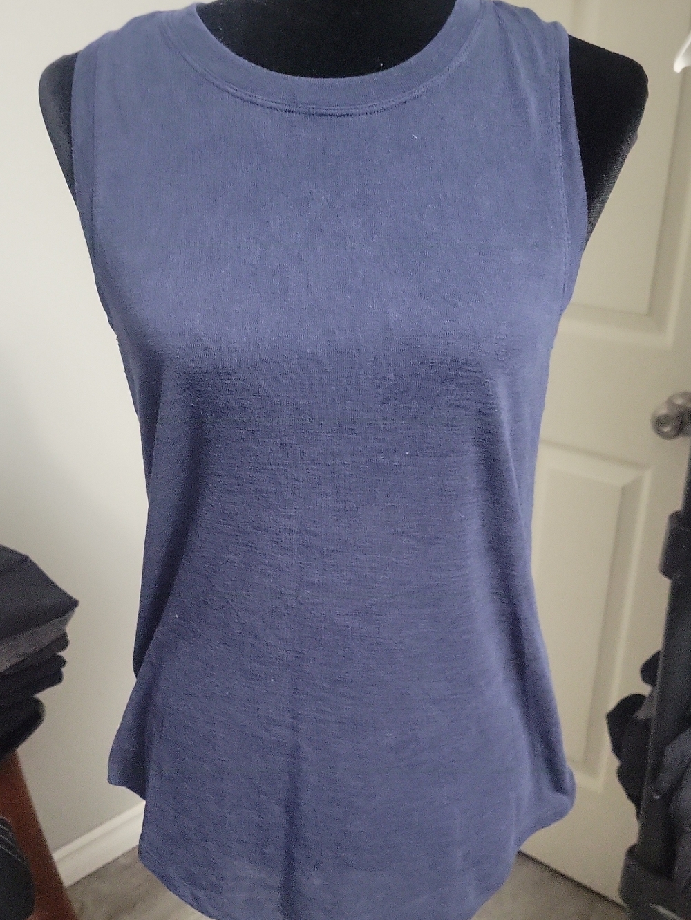 Athletha Small Blue Sleeveless Crewneck Top